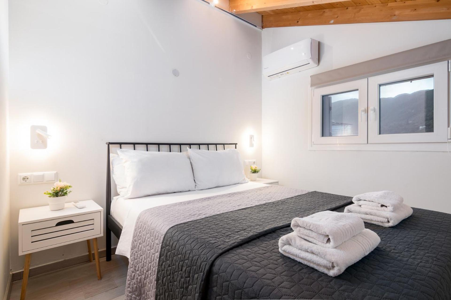 Windrose Apartments - Shared Pool Ypsos Eksteriør bilde